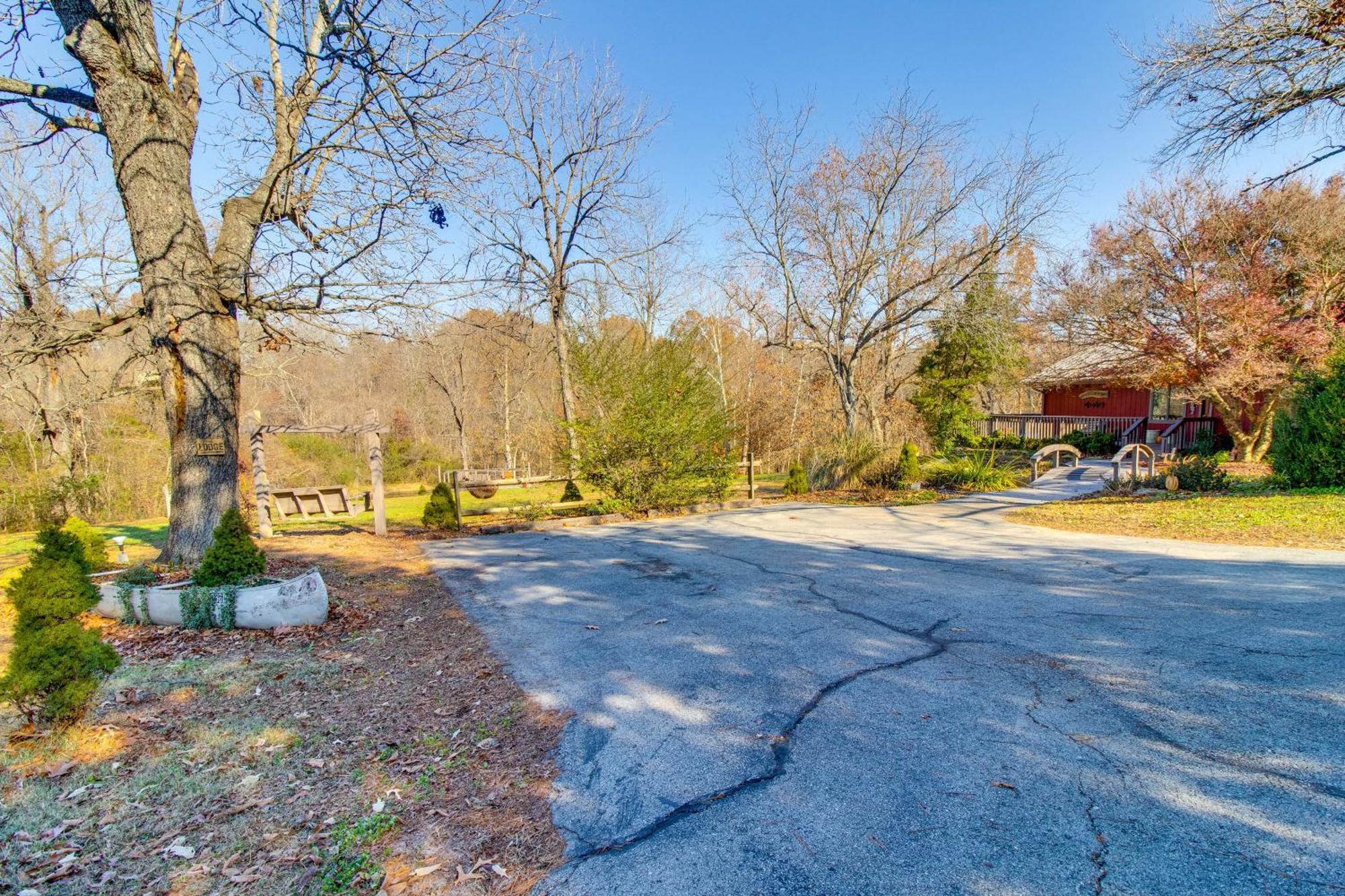 Hot Tub And Fishing Pond Spacious Arkansas Retreat! Villa Mountain Home Exterior photo